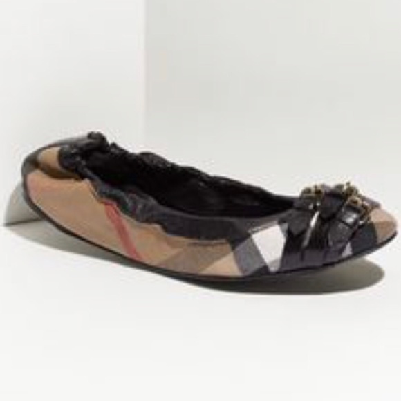 Burberry Falconer Ballet Flats Size 38 - Picture 1 of 4